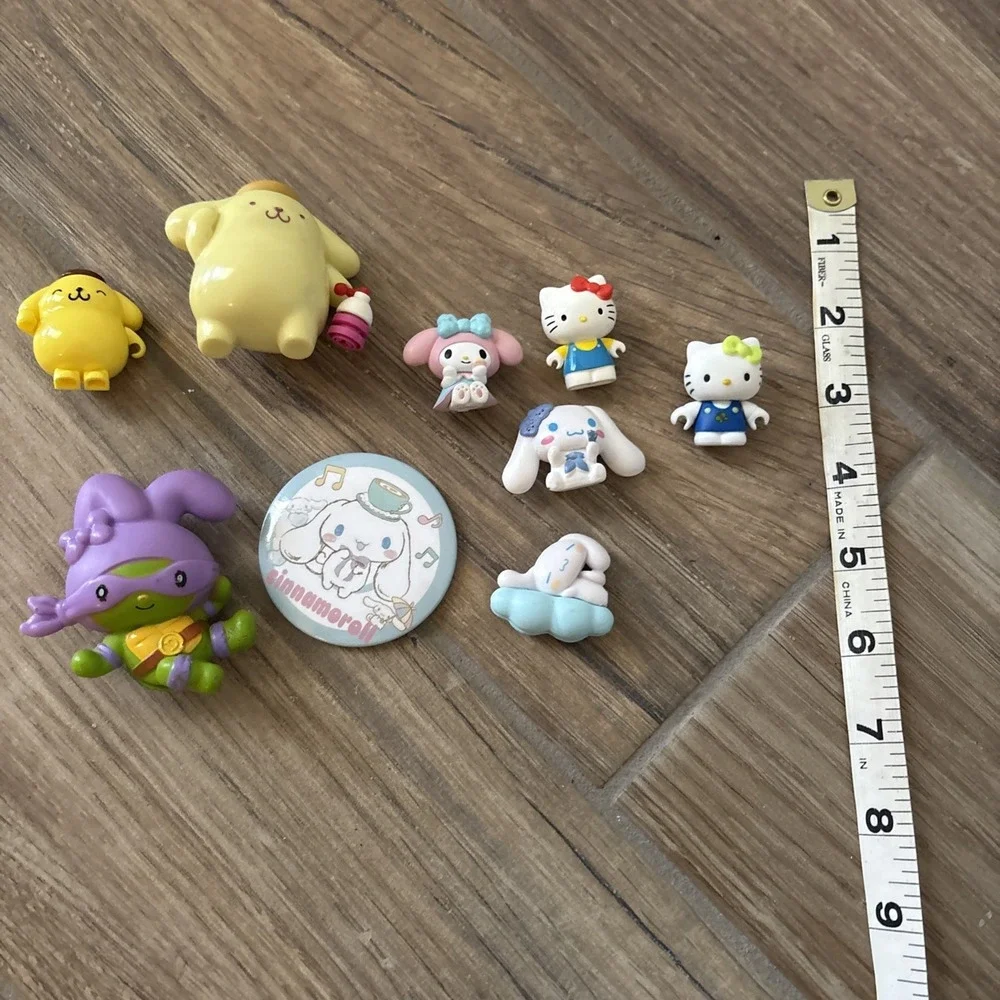 LOT‎ OF 9 HELLO KITTY & FRIENDS Cinnamoroll
